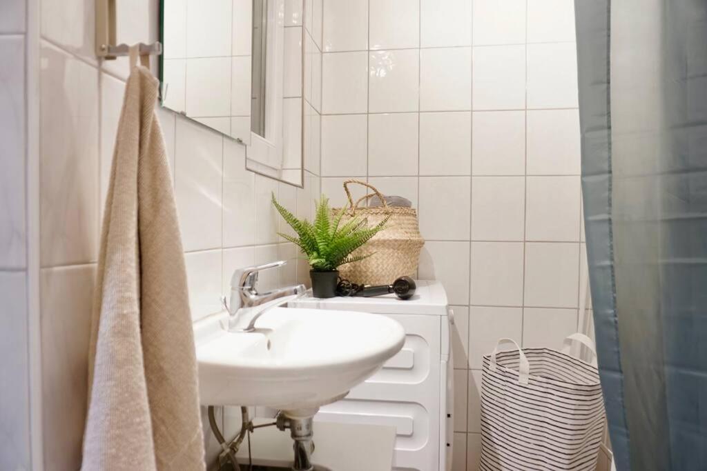 Gemutliches Kleines Studio-Apartment In Top Lage Nahe Karlsruhe Innenstadt Mit Klimaanlage ภายนอก รูปภาพ