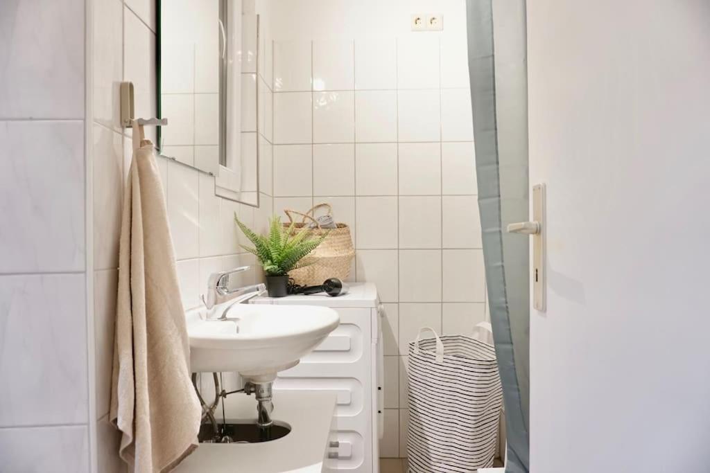 Gemutliches Kleines Studio-Apartment In Top Lage Nahe Karlsruhe Innenstadt Mit Klimaanlage ภายนอก รูปภาพ